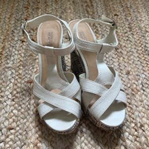 Kenneth Cole Reaction Wedge Sandal
